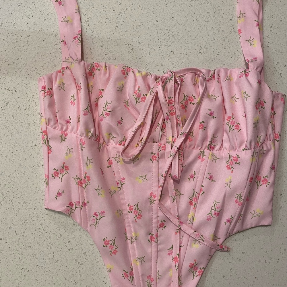 Pink floral crop top